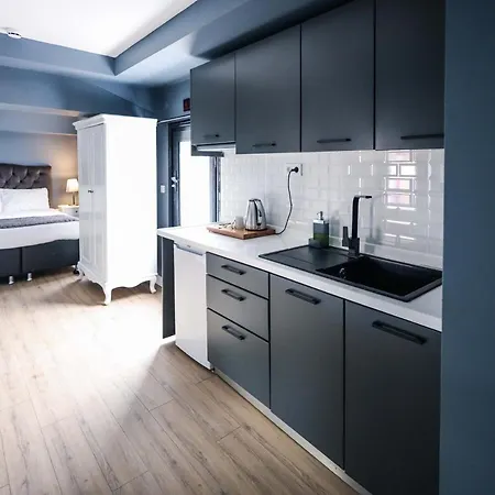 Selvese Suites, Serviced Living In Galata