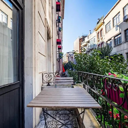 Selvese Suites, Serviced Living In Galata Hotel Istanbul
