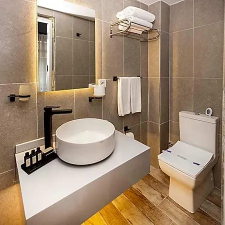 Selvese Suites, Serviced Living In Galata 4* Isztambul
