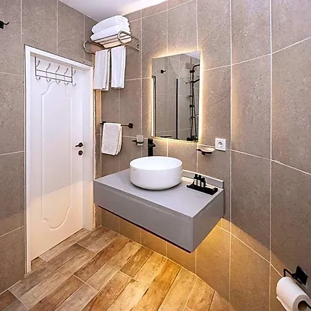 Selvese Suites, Serviced Living In Galata Apartmanhotel Isztambul