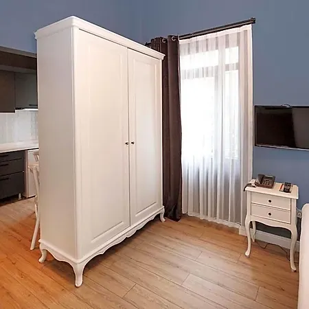 Selvese Suites, Serviced Living In Galata 4* Isztambul