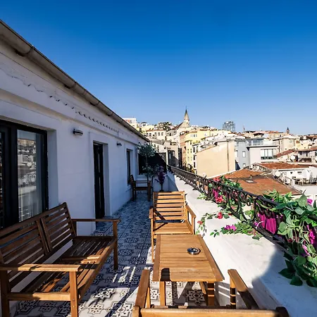 Selvese Suites, Serviced Living In Galata 4* Isztambul
