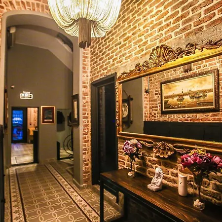 Апарт-отель Selvese Suites, Serviced Living In Galata