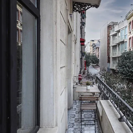 Selvese Suites, Serviced Living In Galata Стамбул
