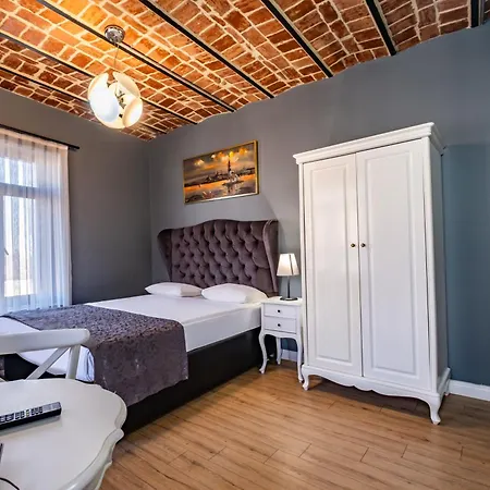 Selvese Suites, Serviced Living In Galata 4* Стамбул