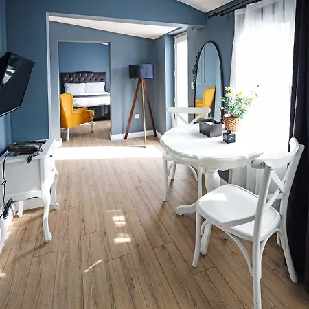 Apart Otel Selvese Suites, Serviced Living In Galata