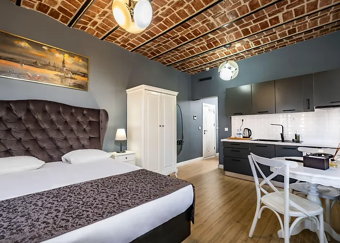 Selvese Suites, Serviced Living In Galata