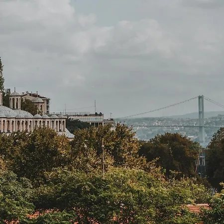 Selvese Suites, Serviced Living In Galata